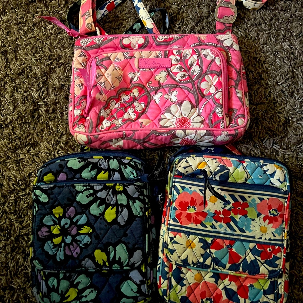 Crossbody purses